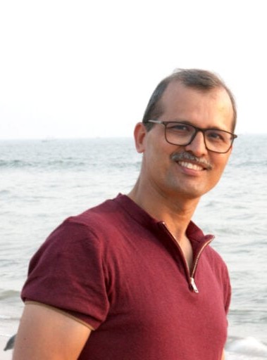 File:Sanchayan 9 - 12 -vivek tailor.jpg